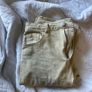 White/ cream curduroy pants